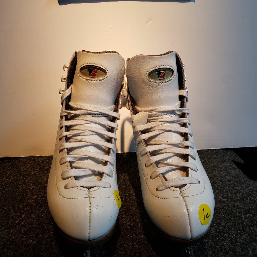 Reidell 17 - White - 1